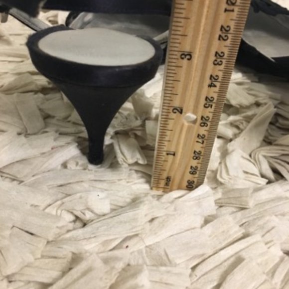 Giorgio Armani Heels - Picture 2 of 6